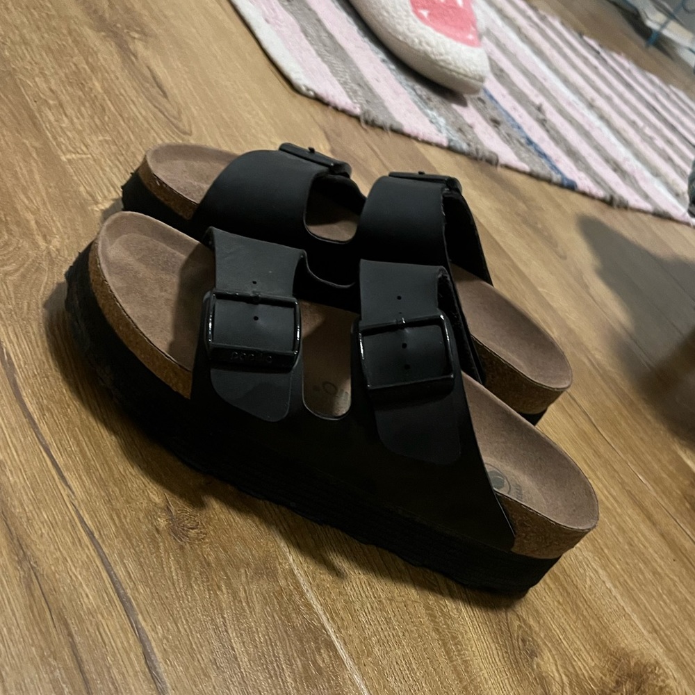Birkenstock papillon platform vegan slides